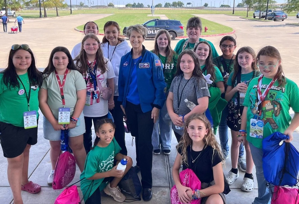 Girls in Aviation