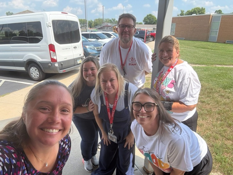 GMS teachers are ready to meet their students on the first day of school!