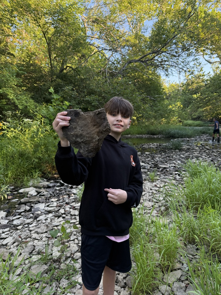 🪨 O’Bannon Creek isn’t just water—it’s a piece of Goshen’s history! Did you know some of Goshen’s oldest homes were built with limestone from the creek?