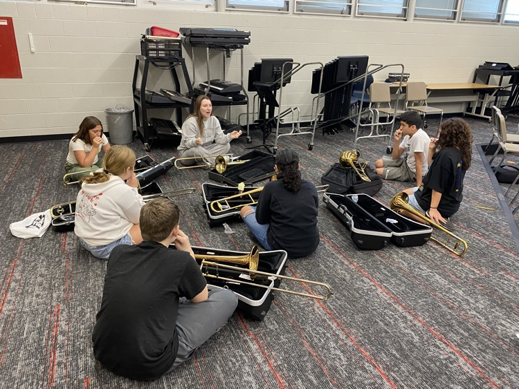The 6th grade band’s first day with instruments was a big success thanks to some help from the GHS marching band leadership!