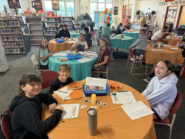 🎶 Swifties, snacks, and Singo—oh my! Thanks to Mrs. Slagle and Ms. Carrie, the GMS library was turned into the ultimate Taylor Swift listening lounge.
