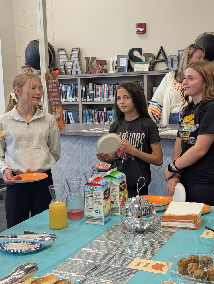 🎶 Swifties, snacks, and Singo—oh my! Thanks to Mrs. Slagle and Ms. Carrie, the GMS library was turned into the ultimate Taylor Swift listening lounge.
