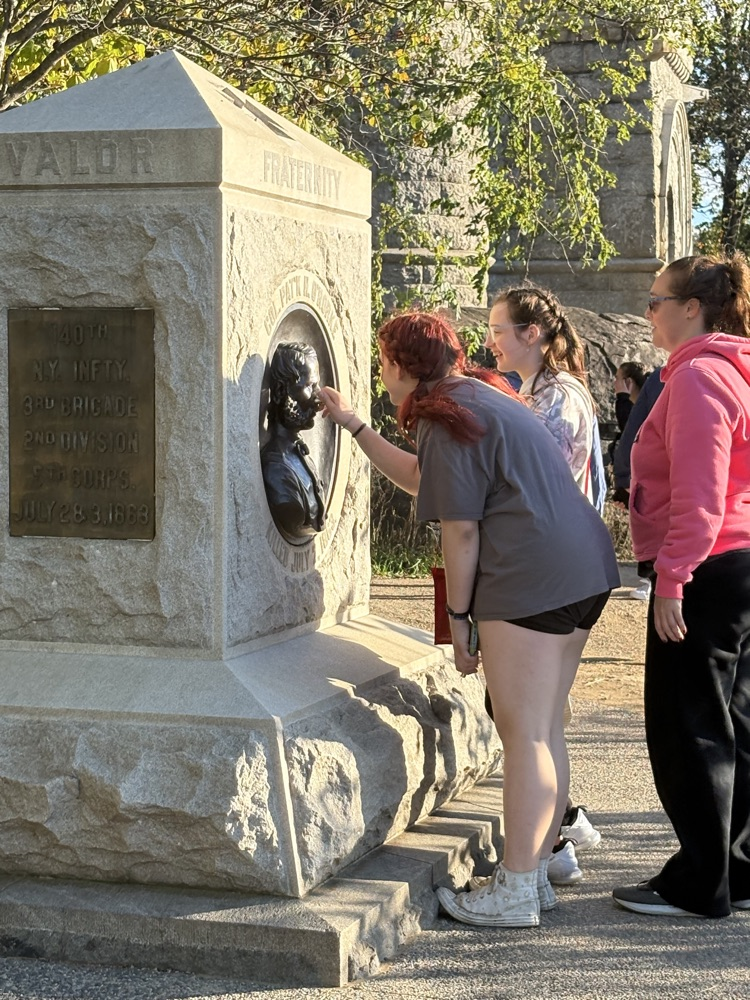 GMS 8th Grade, Day 1: From the back seat of a bus to the battlefields of Gettysburg! After that long drive, they're already considering a strategic retreat... to the nearest snack machine. 🚌🇺🇸 #GMSinDC #GettysburgBound #HistoryRocks