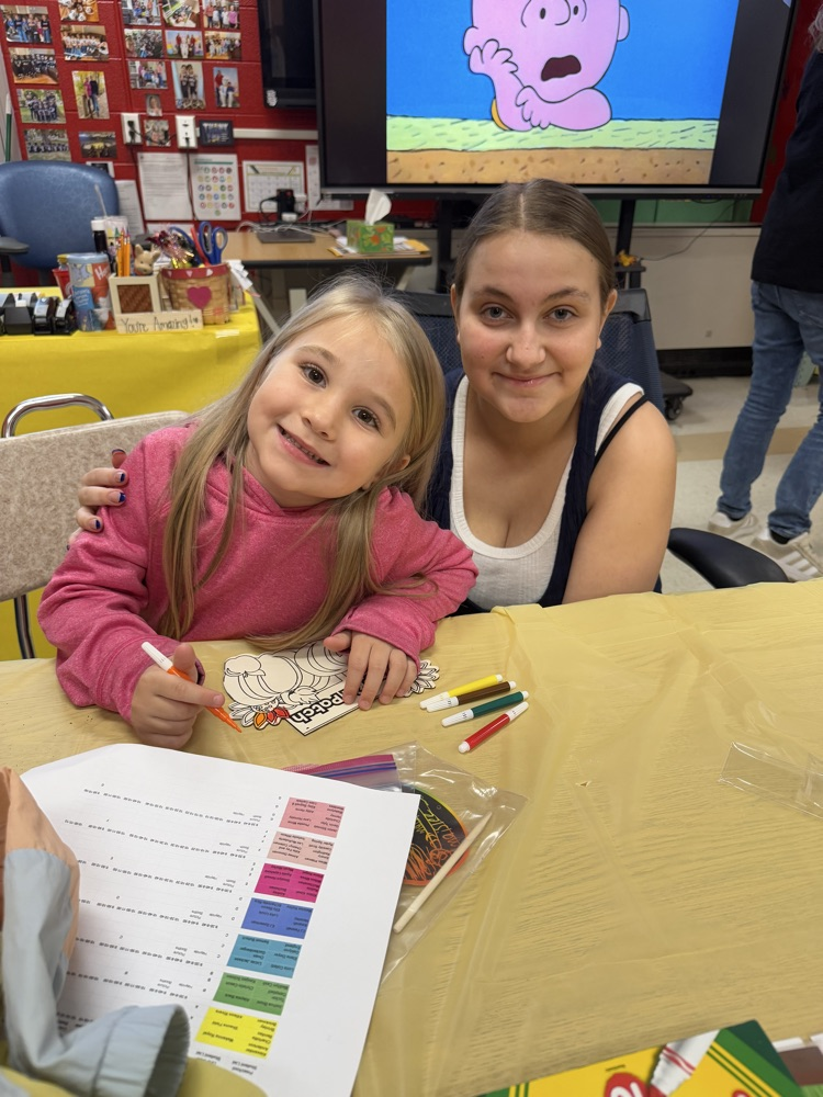 The GMS Leo Club kids had a great time celebrating at the Fall Festival Fun event with Mrs. Burns’s full day preschool class this morning.