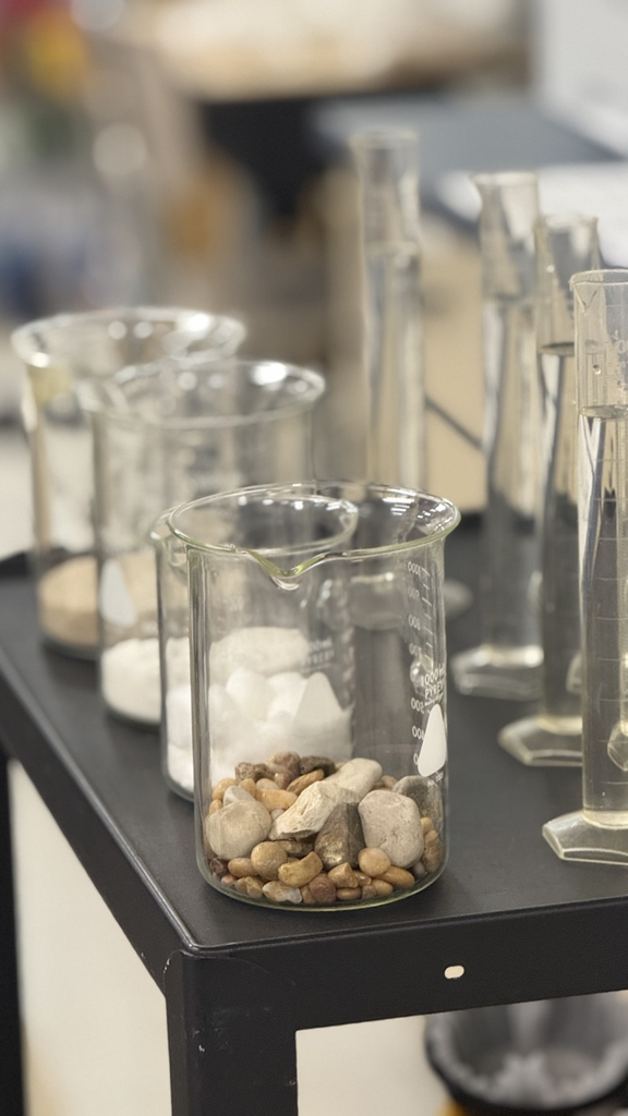 GMS 6th grade students in Ms. Velagic and Mrs. Vogt’s classes participated in a these porosity and permeability lab in science class!