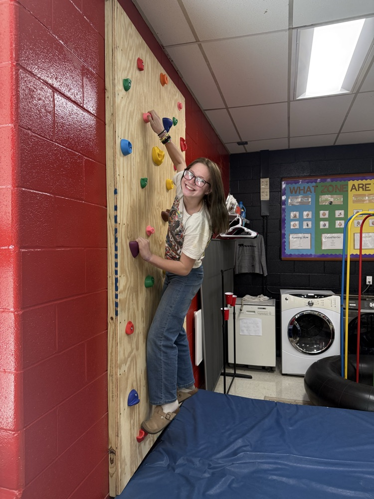 Goshen Middle School would like to express our sincere appreciation and gratitude to the Harold Tucker Memorial Fund and the Milford Lowe’s management team for providing materials 