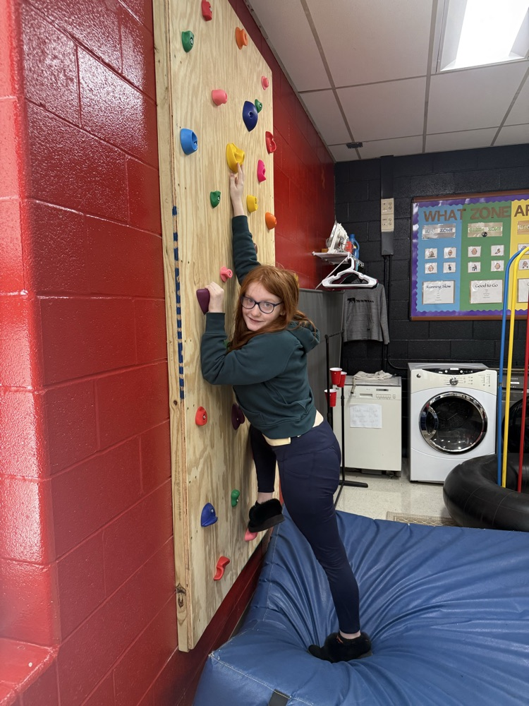 Goshen Middle School would like to express our sincere appreciation and gratitude to the Harold Tucker Memorial Fund and the Milford Lowe’s management team for providing materials 