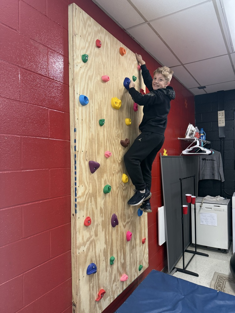 Goshen Middle School would like to express our sincere appreciation and gratitude to the Harold Tucker Memorial Fund and the Milford Lowe’s management team for providing materials 