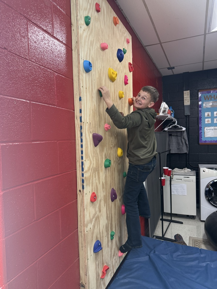 Goshen Middle School would like to express our sincere appreciation and gratitude to the Harold Tucker Memorial Fund and the Milford Lowe’s management team for providing materials 