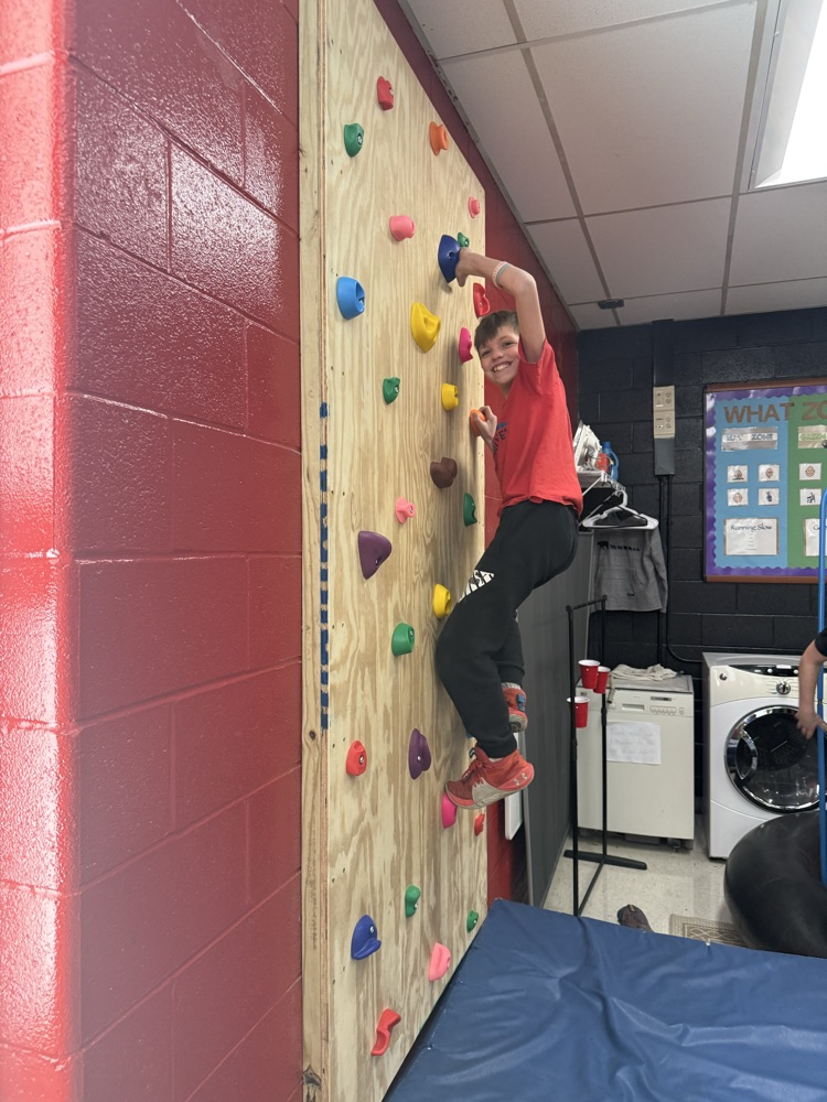 Goshen Middle School would like to express our sincere appreciation and gratitude to the Harold Tucker Memorial Fund and the Milford Lowe’s management team for providing materials 