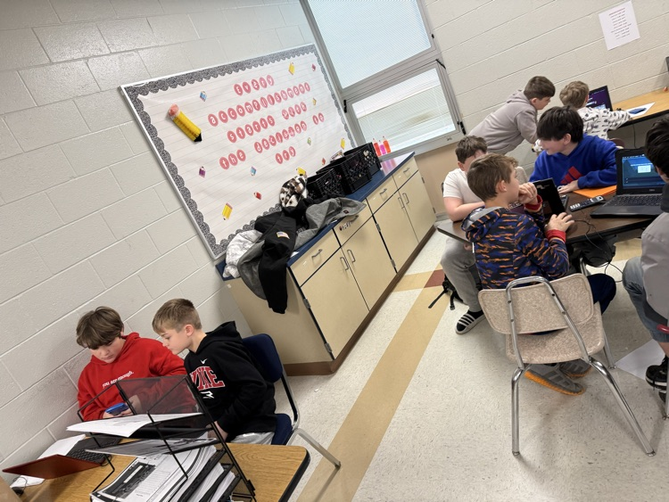 GMS students in Mrs. McKeever and Mr. Downey's classes joined forces to work on ratio practice today!