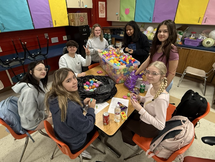 GMS clubs have been underway all year and students are having a great time! 