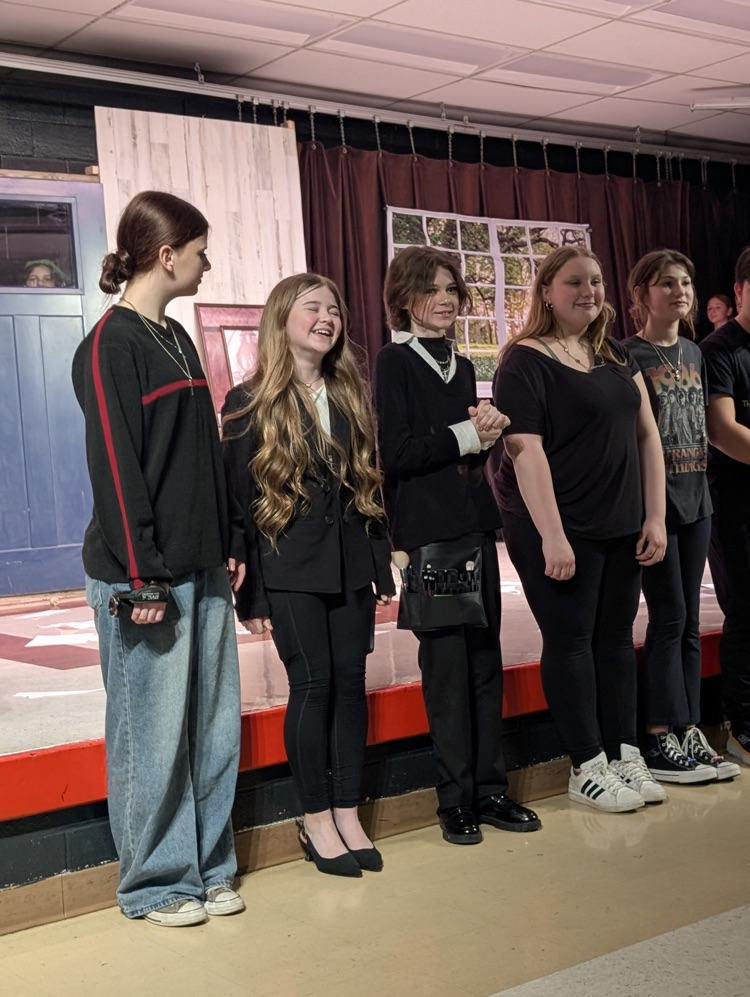 The GMS drama club presented their play, “It’s a Mad House,” over the past weekend. What an amazing show! 