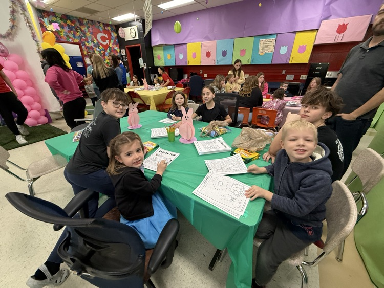 The Goshen Middle School Leo Club had a very eggciting time hosting Mrs. Burns’s full day preschool class for the Bunny Tails and Treats event today