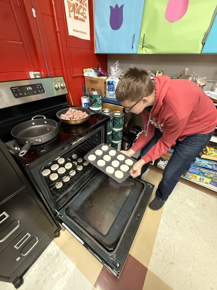 Students in Mrs. Mirus’s class enjoyed learning how to make biscuits and gravy, pancakes and scrambled eggs this morning. The results were delicious! #lifeskills