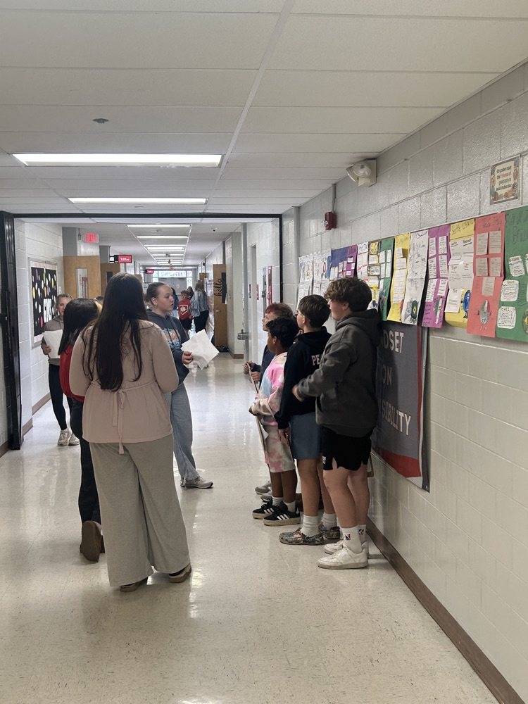 Our National Junior Honor Society (NJHS) students took the lead today, serving as the ultimate tour guides for our visiting fifth graders!