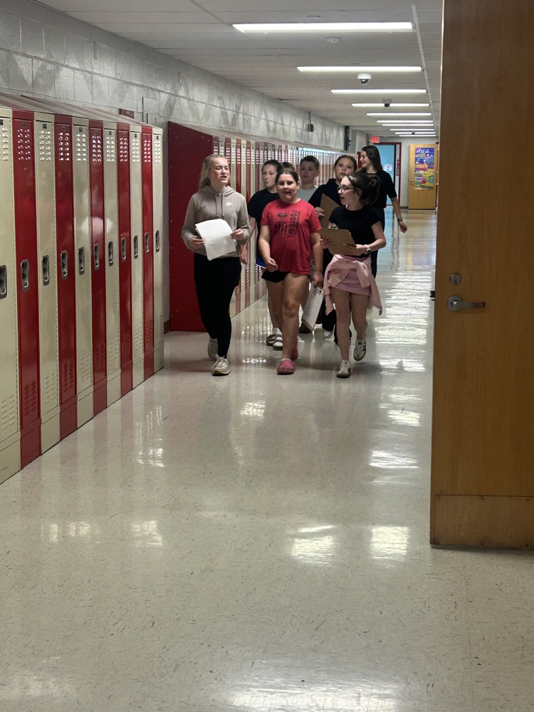 Our National Junior Honor Society (NJHS) students took the lead today, serving as the ultimate tour guides for our visiting fifth graders!