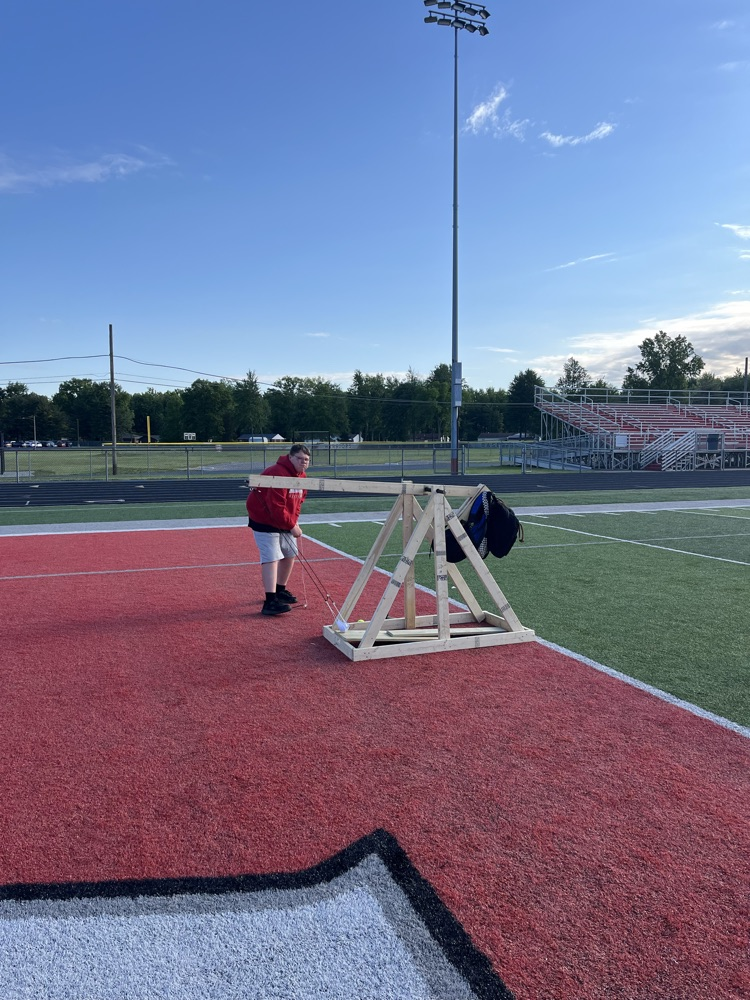 For a culminating 8th grade project Ms. Verschoor’s Wood Shop class made a trebuchet!! 50 yards is the current maximum distance.