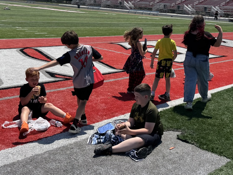 Sixth grade teacher, Mrs. McKeever, created the "Warrior Pen Pal Club" this year. She partnered with Mrs. Tunison’s third grade class and they all became pen pals! They’ve been writing to each other all year and today some of them got to meet!! 