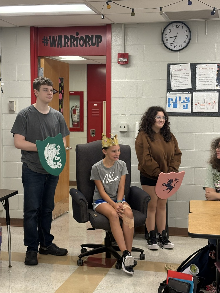 GMS students in Mrs. Clark's class got to learn about Feudalism by hands on experience! What a cool lesson!