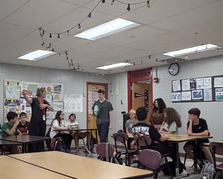 GMS students in Mrs. Clark's class got to learn about Feudalism by hands on experience! What a cool lesson!