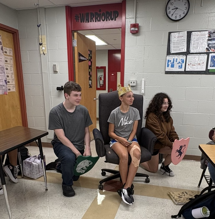 GMS students in Mrs. Clark's class got to learn about Feudalism by hands on experience! What a cool lesson!