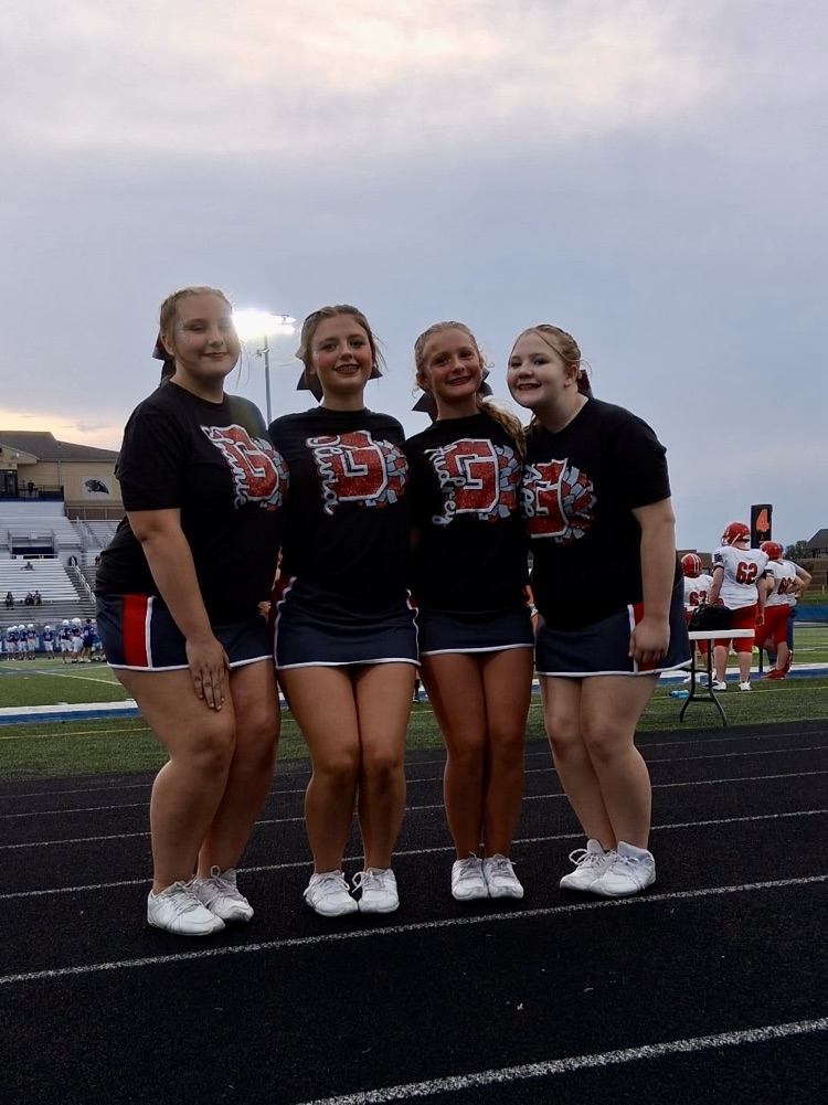 Let's hear it for our 7th & 8th grade middle school cheerleaders! 