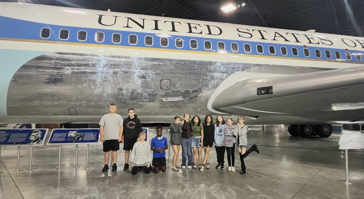 GMS students in Mr. Emerine’s two flight and space classes visited the national Museum of the Air Force last week!