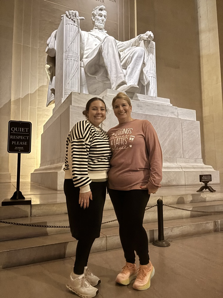 8th graders visit Washington DC!