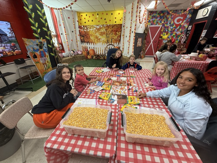 The Goshen Middle School Leo Club had a fun time hosting Mrs. Burns’s full day preschool class for the Fall on the Farm event this morning.