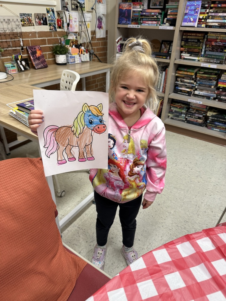 The Goshen Middle School Leo Club had a fun time hosting Mrs. Burns’s full day preschool class for the Fall on the Farm event this morning.