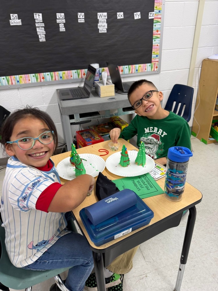 students making christmas trees