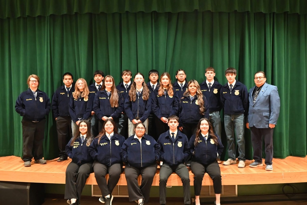 FFA Students on stage