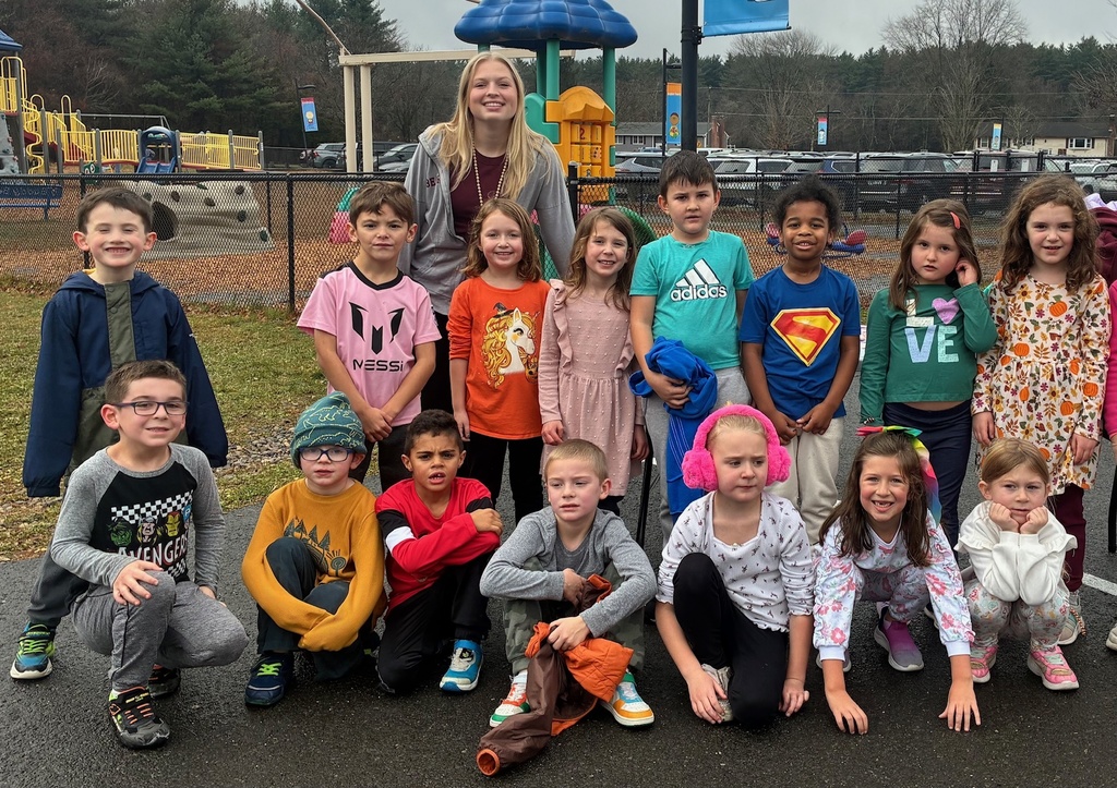 Students in Ms.Hecht's class