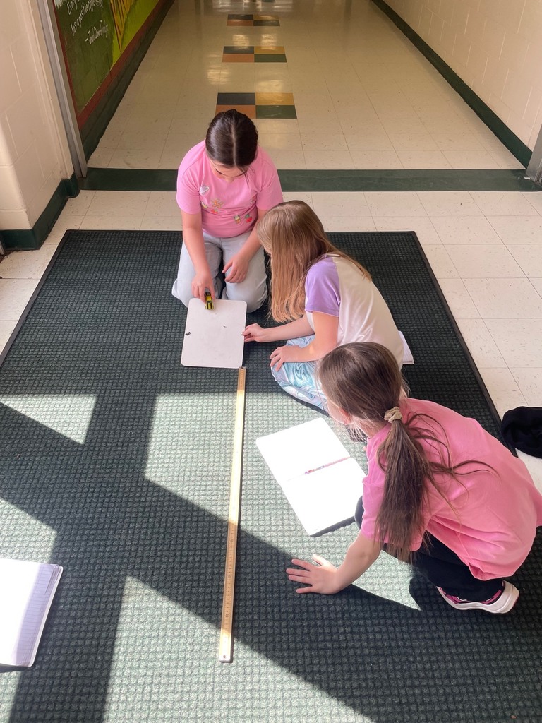 Students working in class.