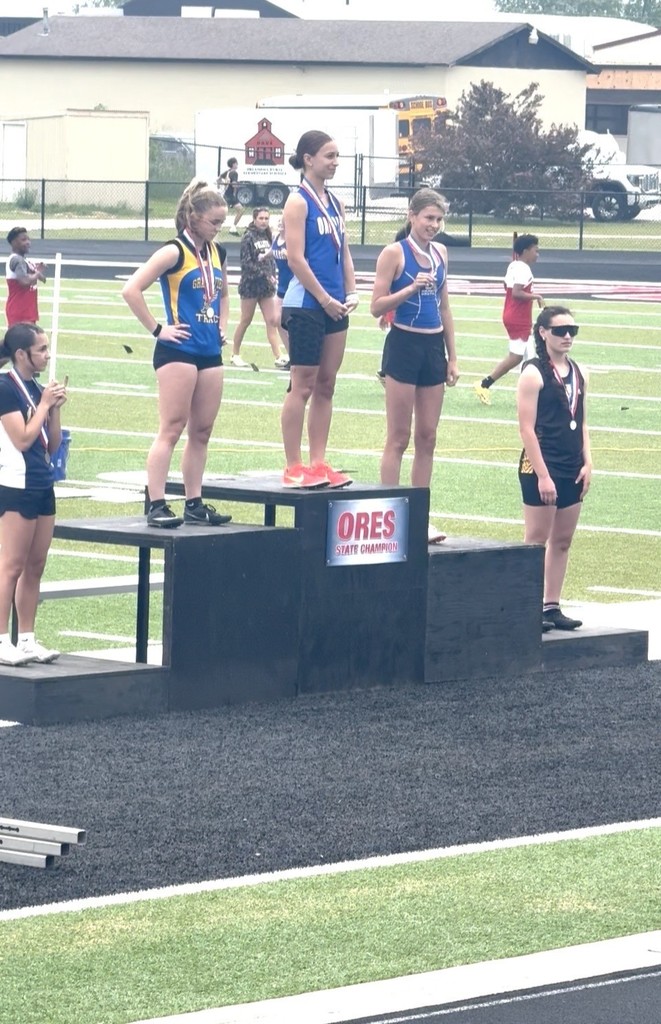 Caysen Youngblood 2nd Place in the 200 Meter Dash