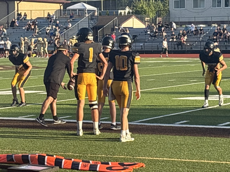 Jamboree warmups in progress!