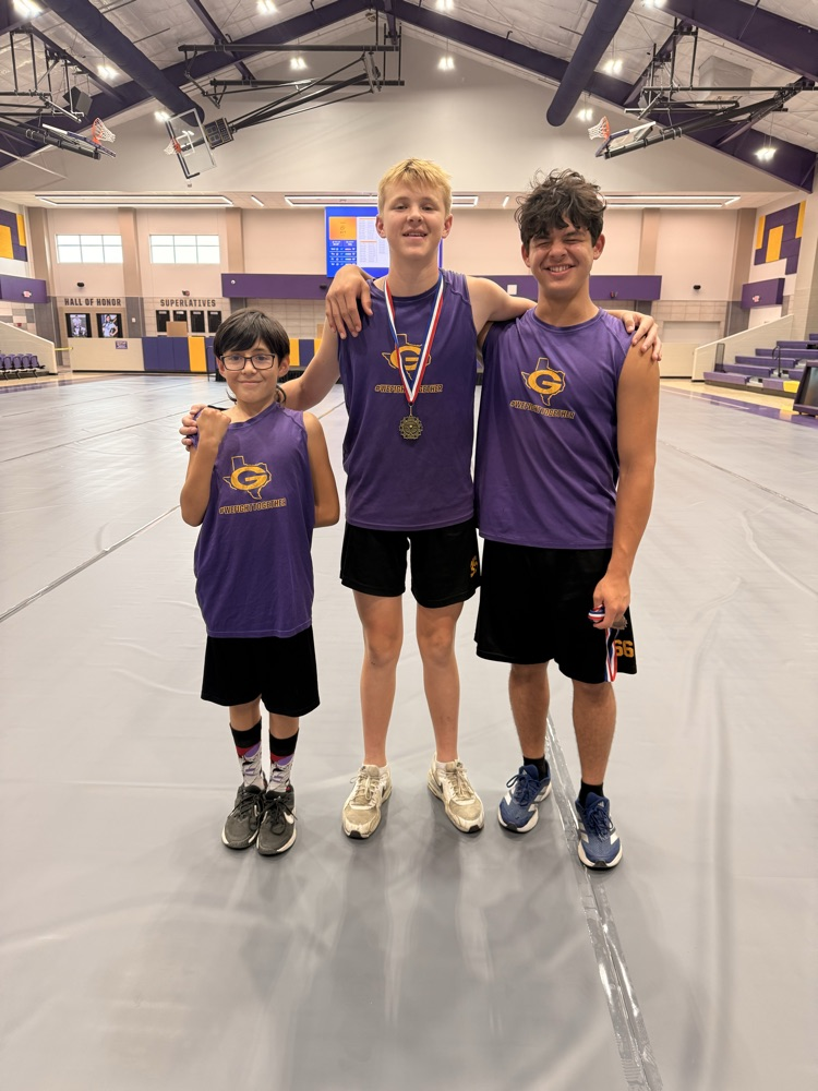 Junior high tennis
