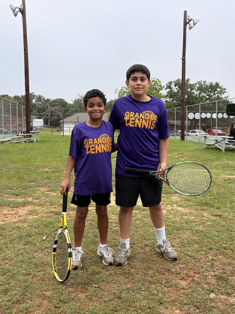 Junior high tennis
