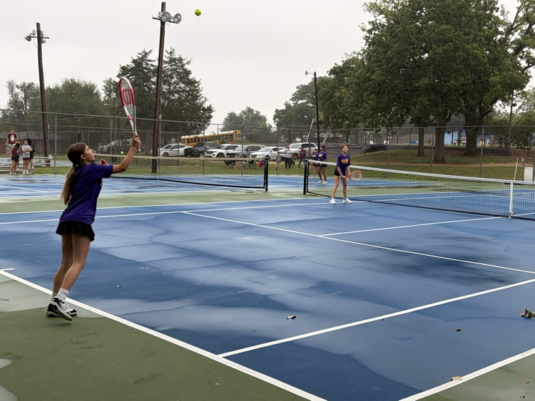 Junior high tennis