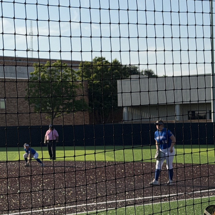 Seniors fielding