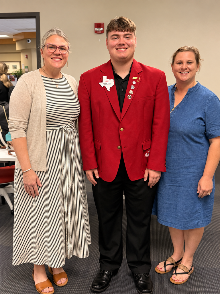 Angela Dismukes, Connor Vanek and Lisa Vanek