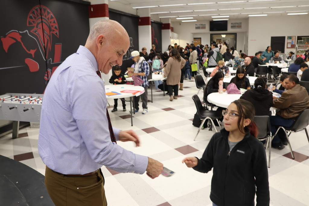 Pictures of GSD Literacy Night 11.12.25