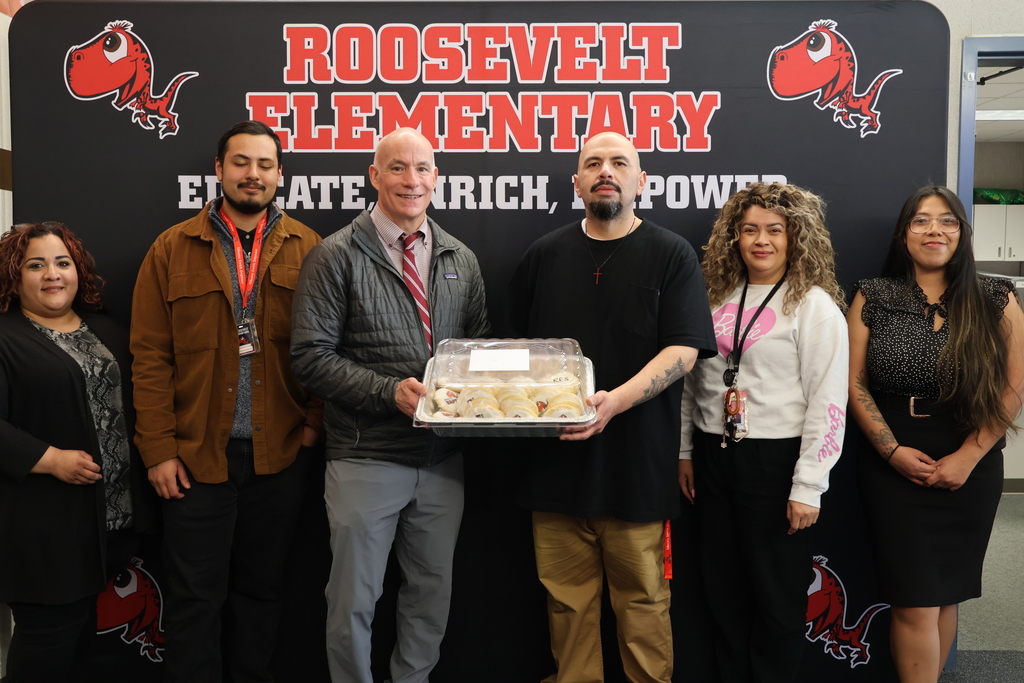 Dr. Hart with RES Staff 