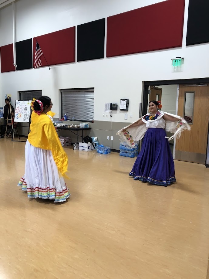 GHS Folklorico 