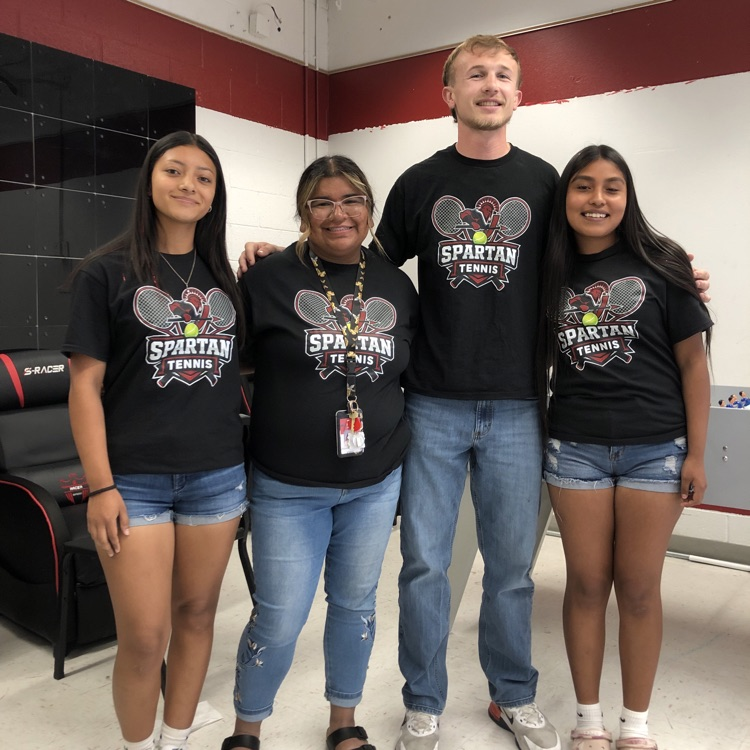 Coach Slade, Coach Aldaco, Sarai Romero-Hernandez (far left) and Jacqueline Benitez (far right)
