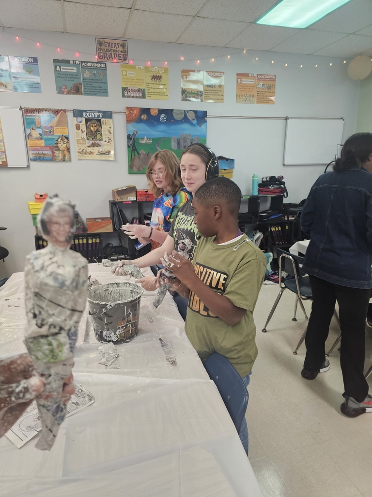 Students are hard at work!