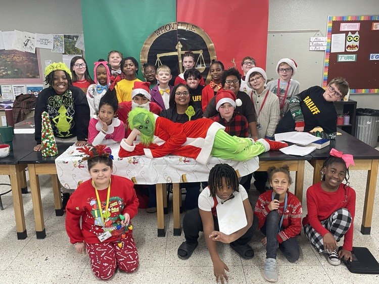 Grinch Day 2025, lawyers and main characters! 