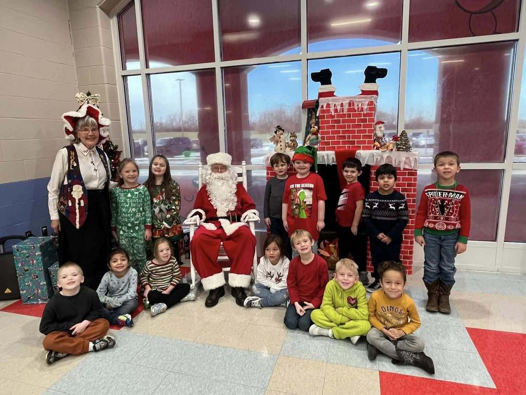 Reindeer Round Up 🎅🏻 (All Out Christmas Gear)