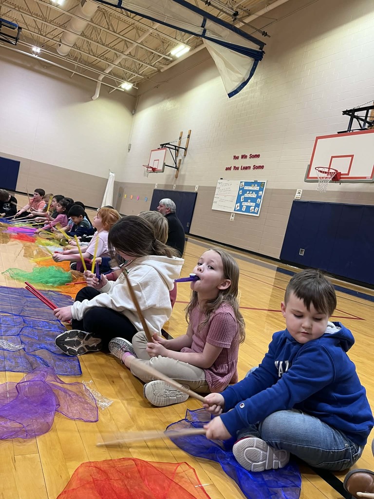 2/27 Band in a Bus 🎶 (during specials)